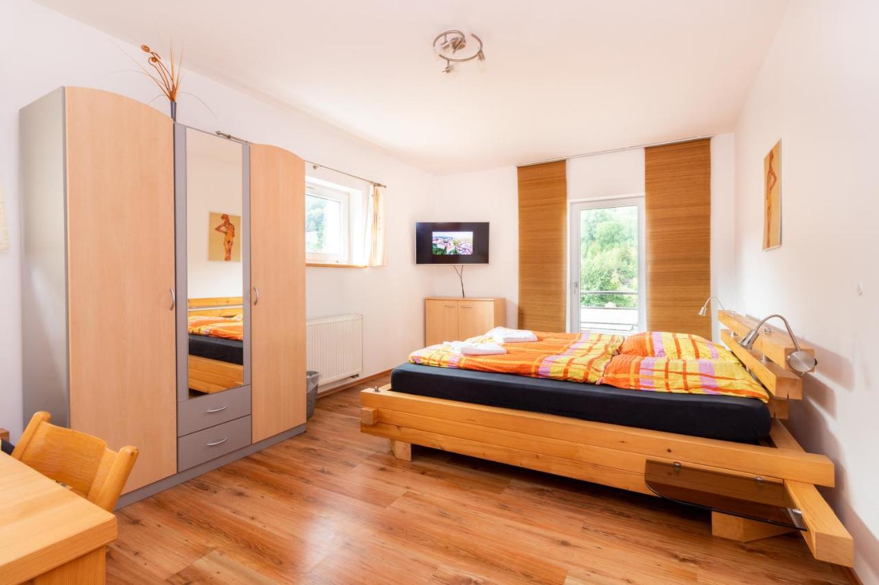 Ubytovani Bezchlebovi Hotell Český Krumlov Exteriör bild